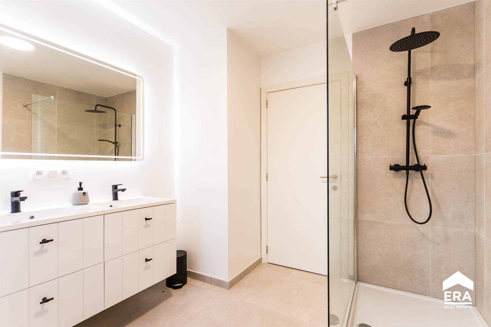 Nieuwbouwwoning met heel veel mogelijkheden - foto 8