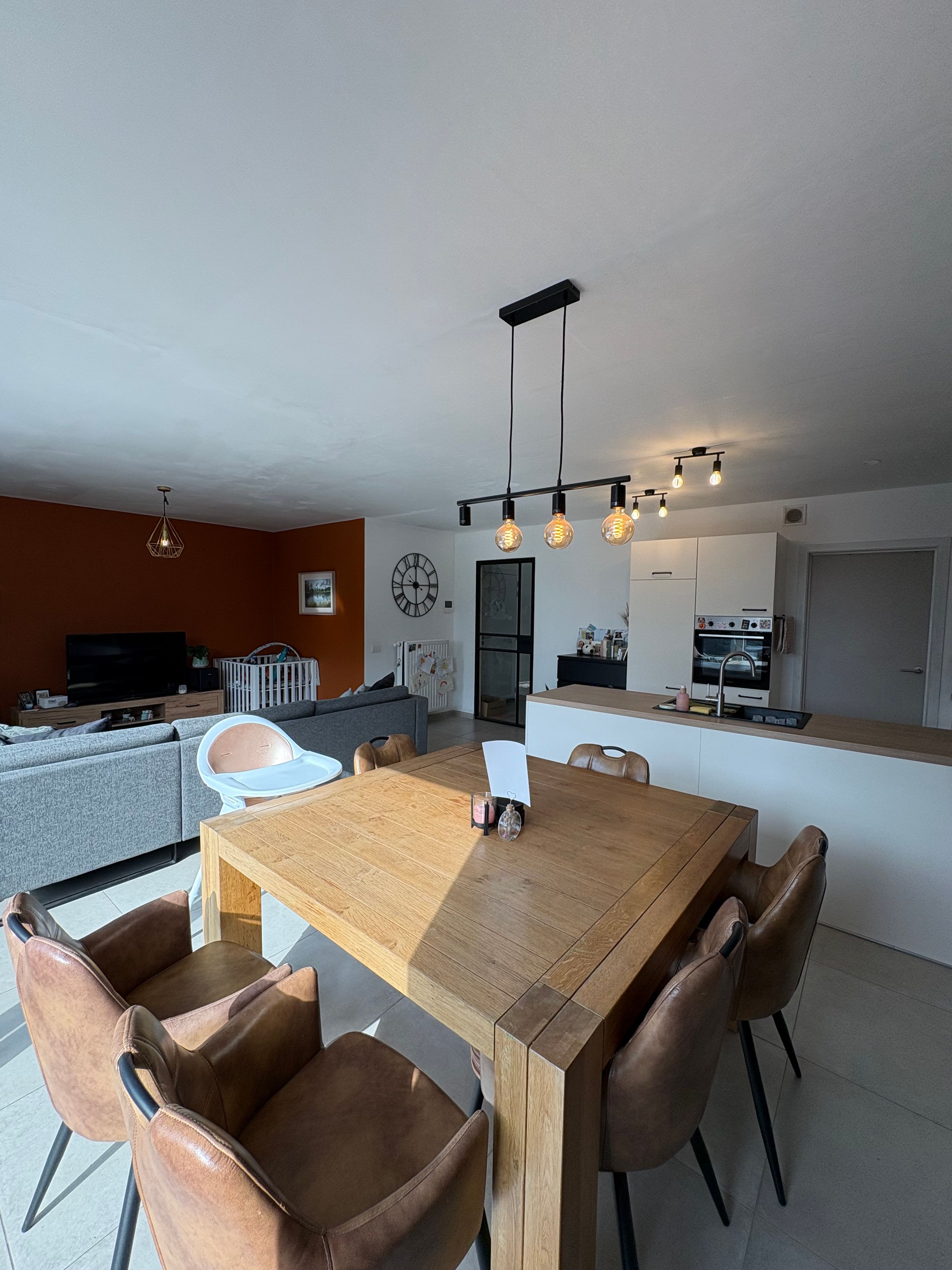 Gelijkvloers appartement dichtbij centrum  - foto 4