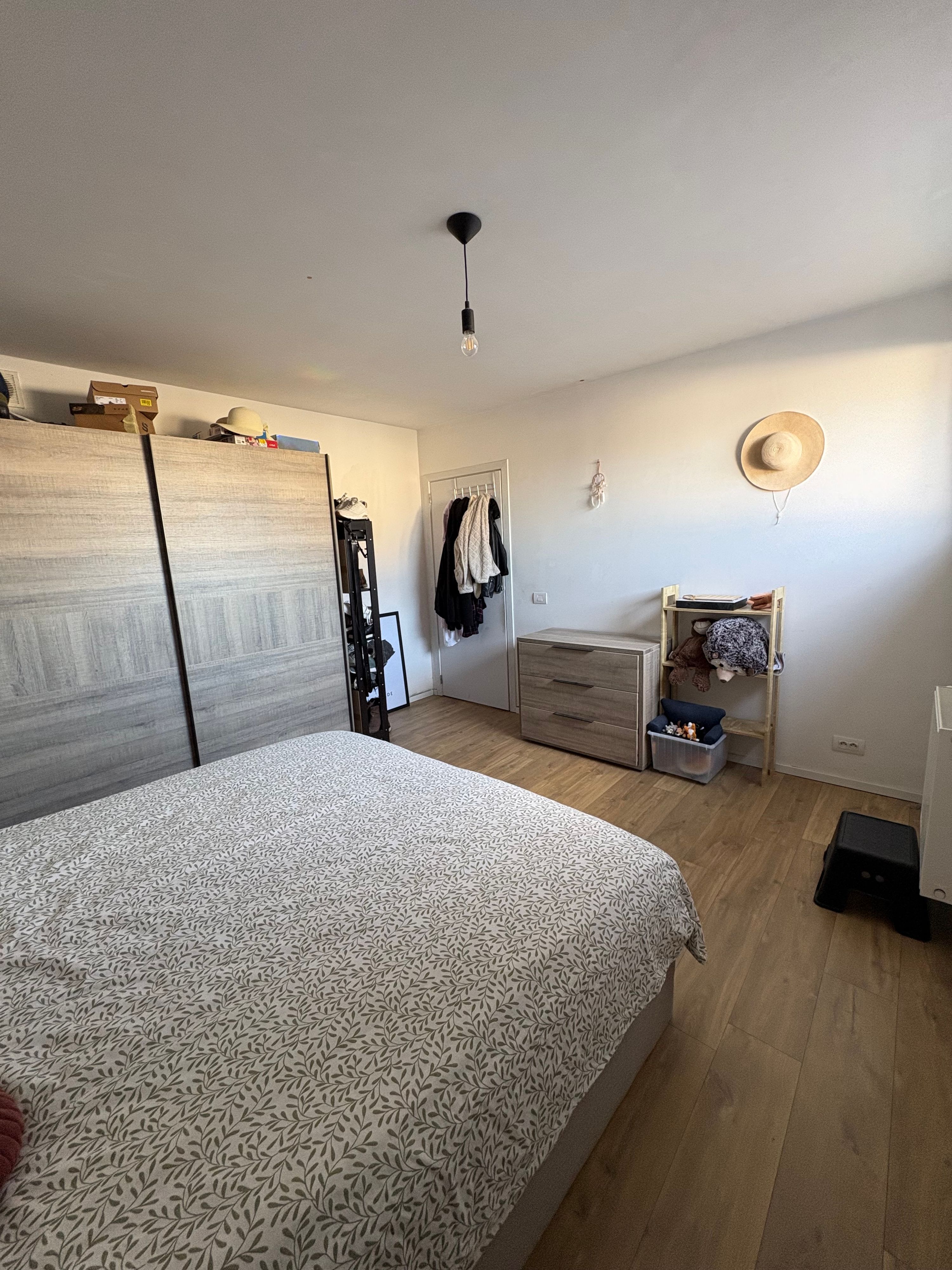 Gelijkvloers appartement dichtbij centrum  - foto 7
